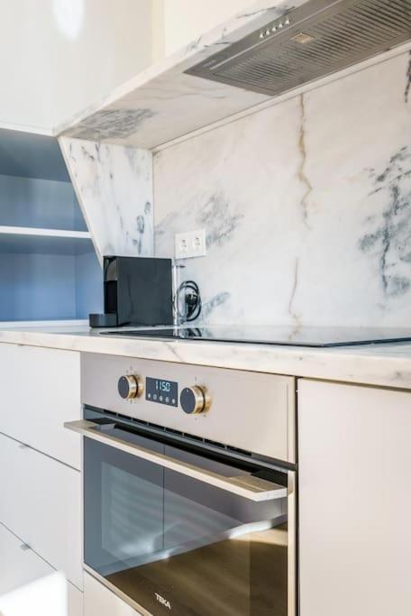 Modern & Bright - Faro Mercado Apt 22 Ngoại thất bức ảnh