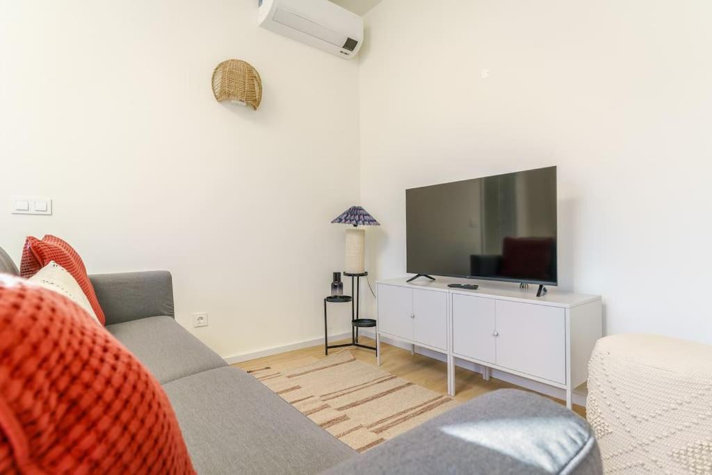 Modern & Bright - Faro Mercado Apt 22 Ngoại thất bức ảnh