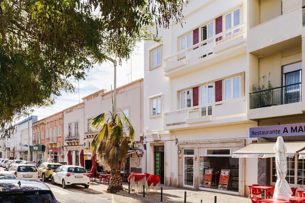 Modern & Bright - Faro Mercado Apt 22 Ngoại thất bức ảnh